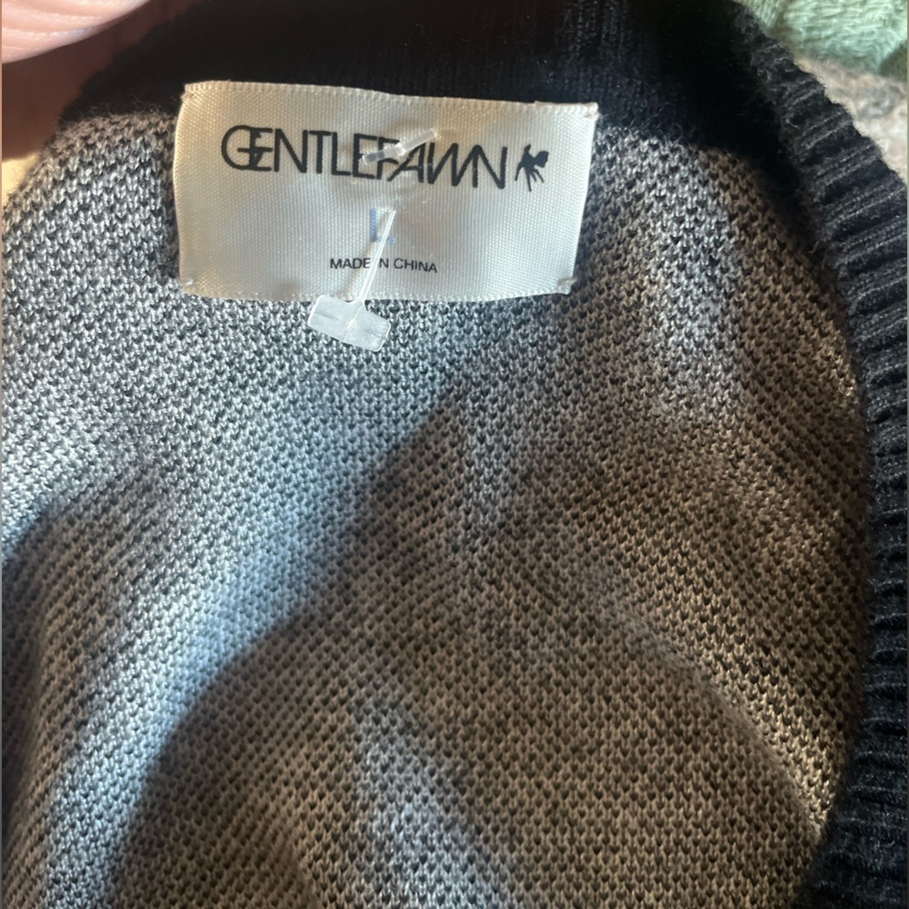 Gentle Fawn Eagle Sweater - Picture 6 of 6